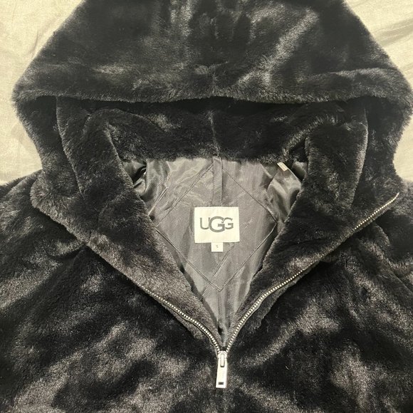 Fur UGG Coat/Jacket - Picture 2 of 6